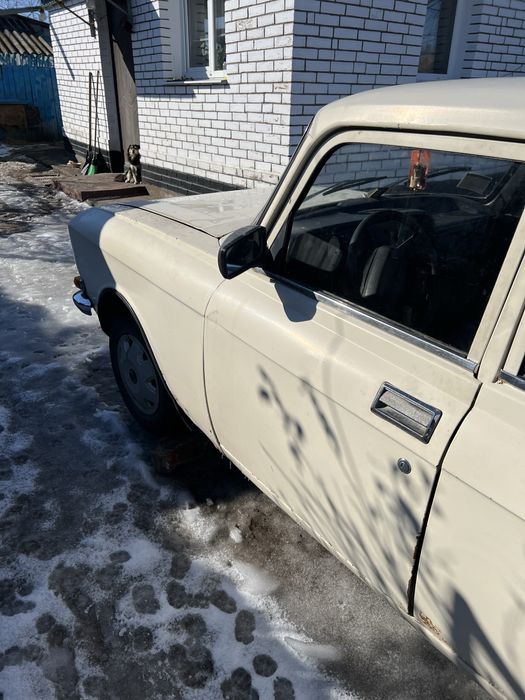 Продам Москвич 2140
