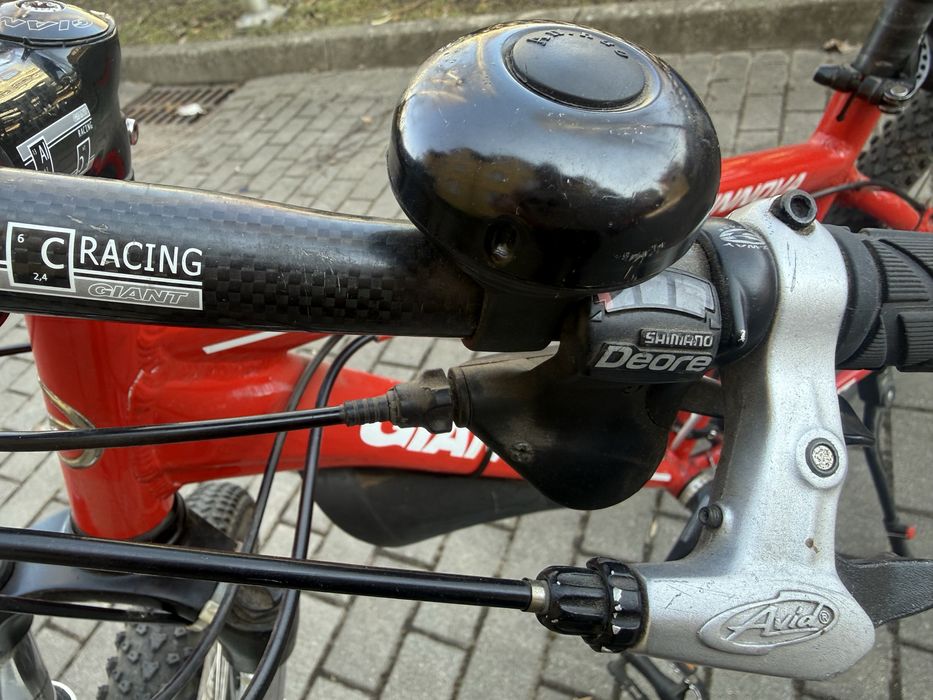 Rower Giant kola 20