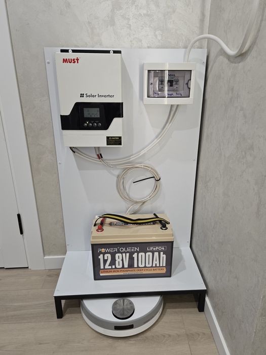 Стійка під інвертор та АКБ