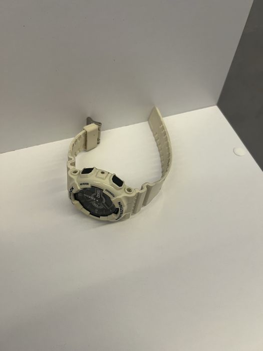 Годинник Casio GA-110C-7AER