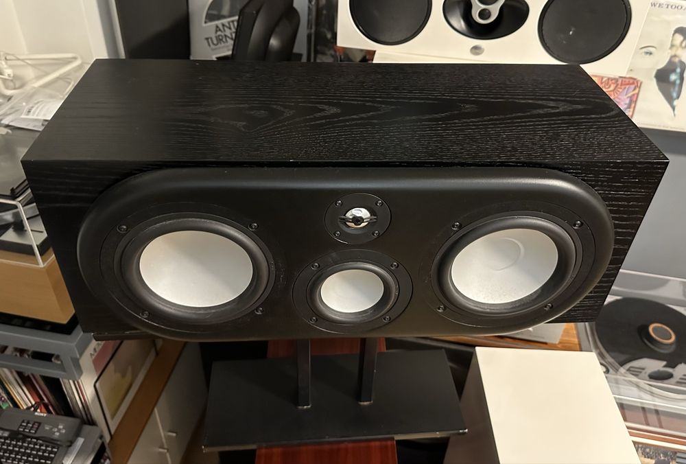 Revel Performa C30 - coluna central de referência