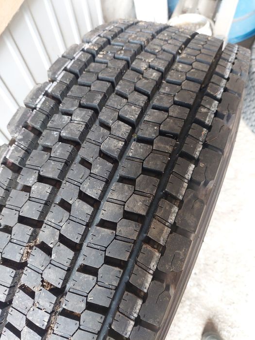 Bridgestone Nordic drive 315/80 22.5 napęd