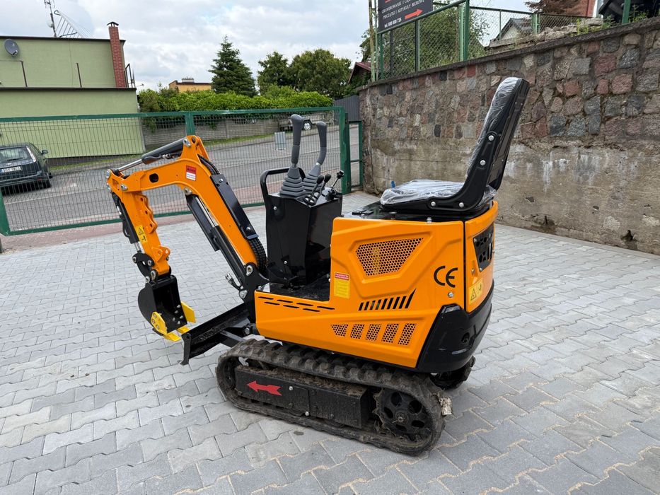 Minikoparka SDYC YCW-06 mała zgrabna