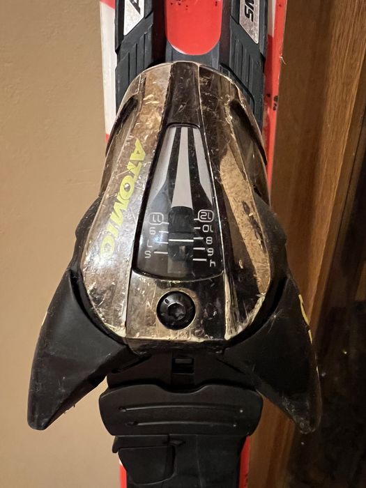 Лижі Atomic Redster GS 176