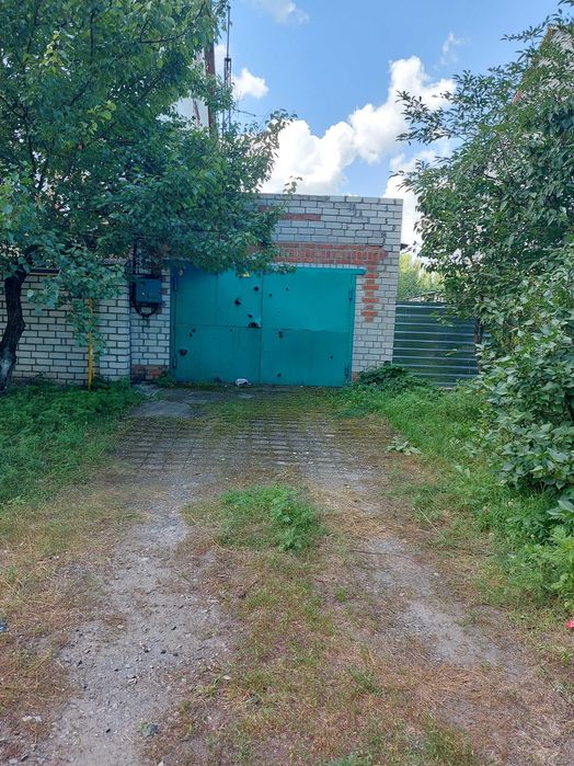 Продам дом 298 кв.м в 200 м от реки и 50 м от леса