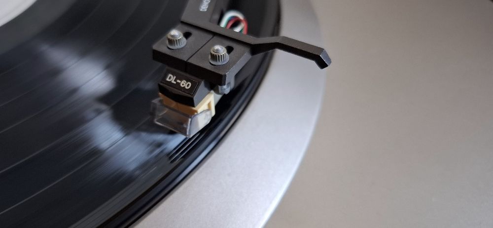 Piękny gramofon Denon DP-31 L