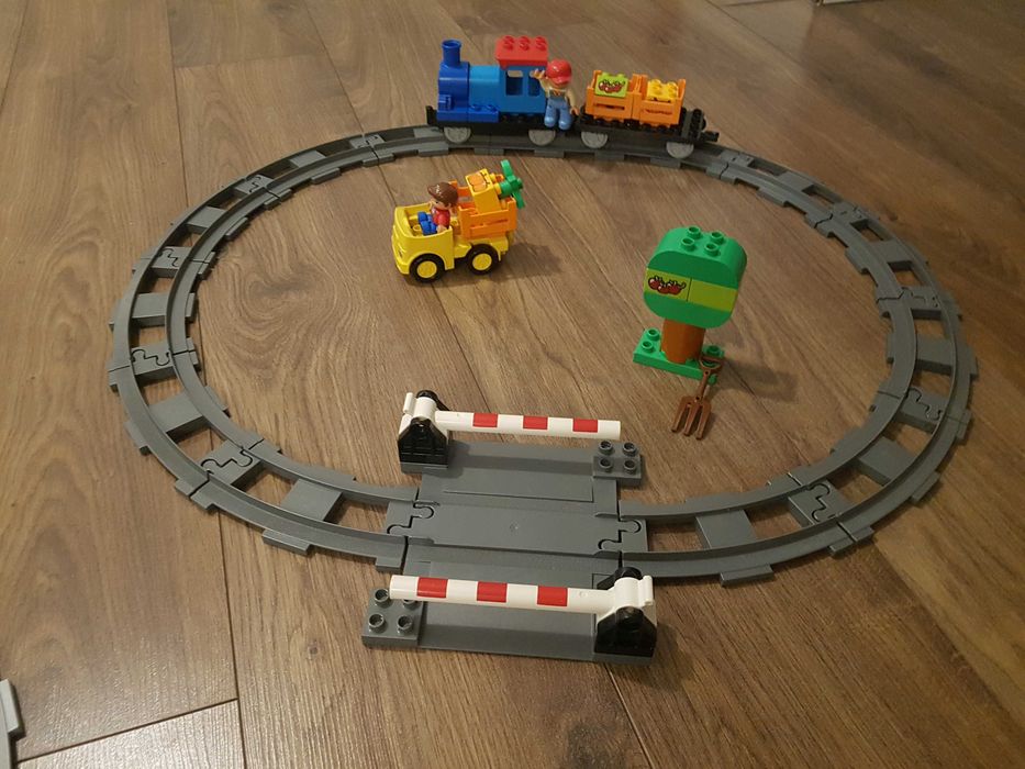 Zestaw lego duplo ciuchcia