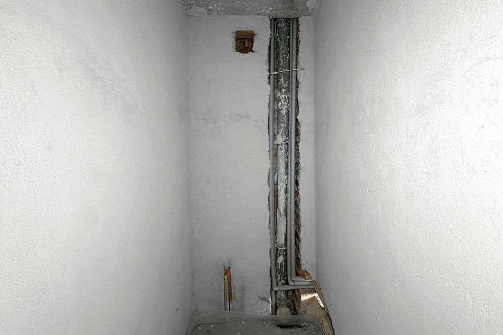 4-кім.,квартира у новобудові, 121 м², на Роксоляни, в зданому будинку.