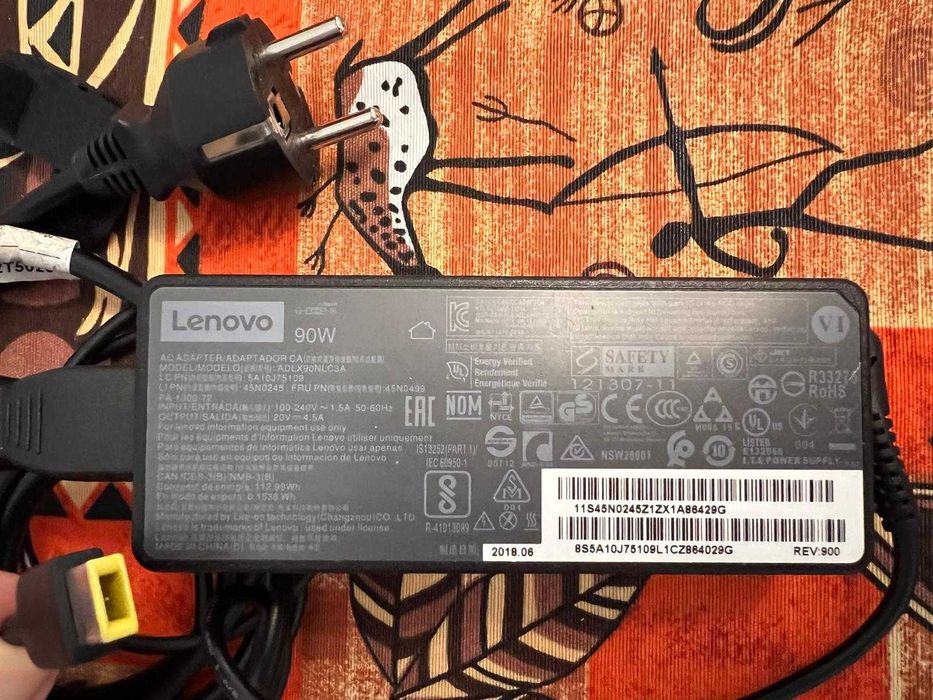 Dockstation Lenovo Thinkpad Ultra Dock 40A + Carregador 90W