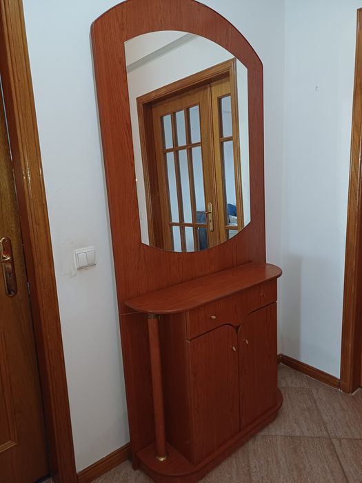 Móvel de entrada/Crendência