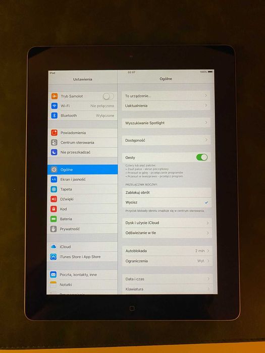 Tablet Apple iPad (2nd Gen) 9,7" 512 MB / 32 GB czarny A1395