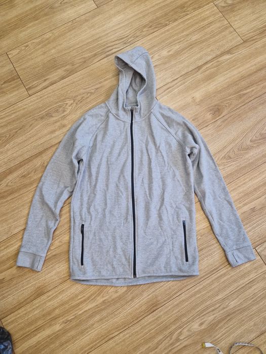 Bluza rozpinana z kieszeniami 176