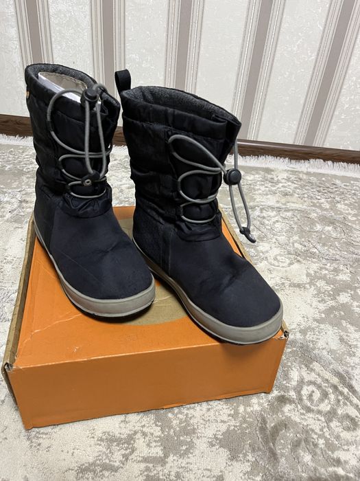 Черевики, сапоги Bogs