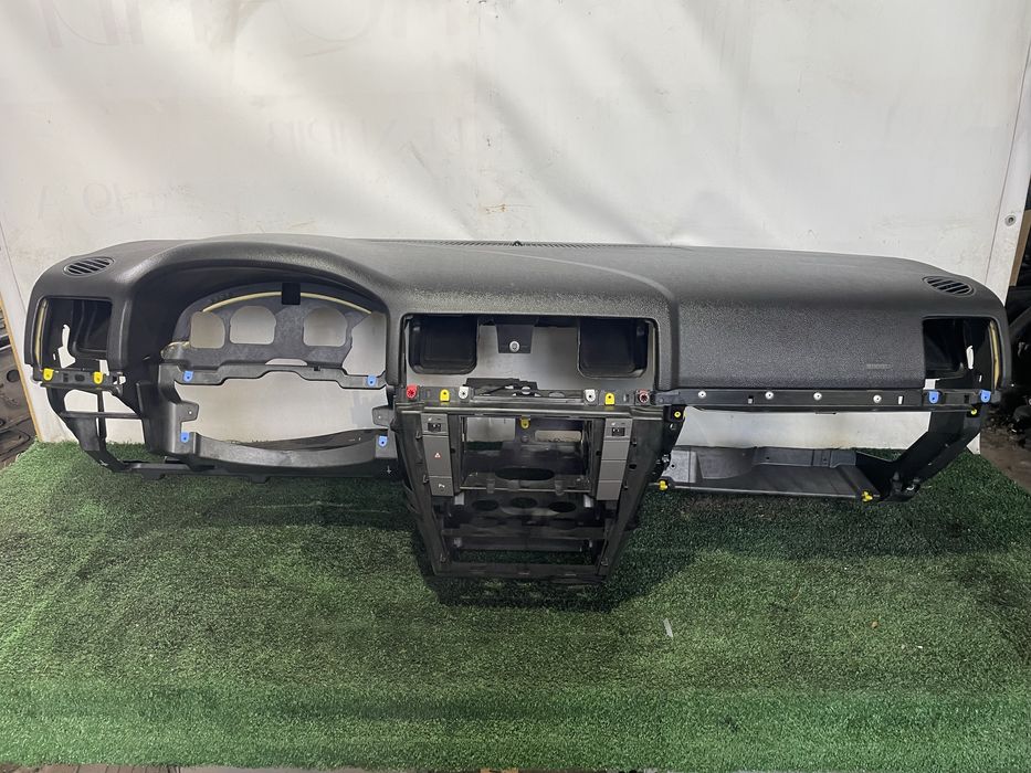 Панель приладів торпеда консоль opel vectra c вектра с