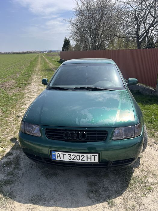 Ауді а3 1.6 бензин 99 рік