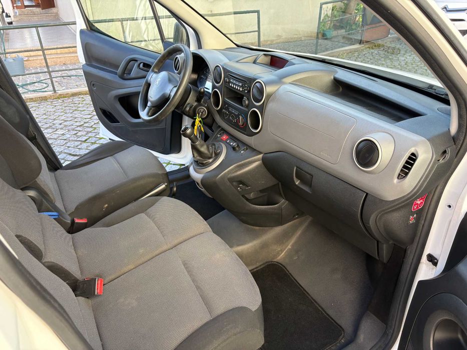 Peugeot Partner 1.6HDi Premium Nacional c/ IVA 3lug.