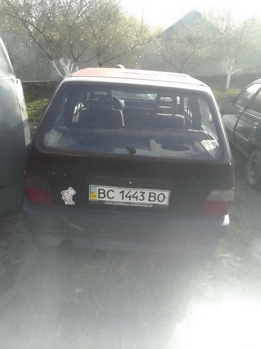 Продам крила Фіат уно