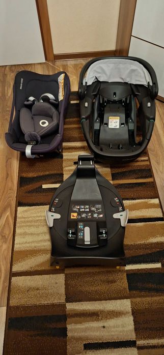 fotelik Maxi-Cosi Coral 360 i bazą Familyfix 360