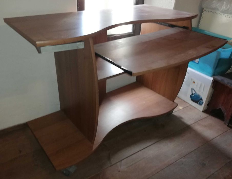 SECRETÁRIA COM RODAS como nova (envio por CTT Ponto a Ponto por +7€)