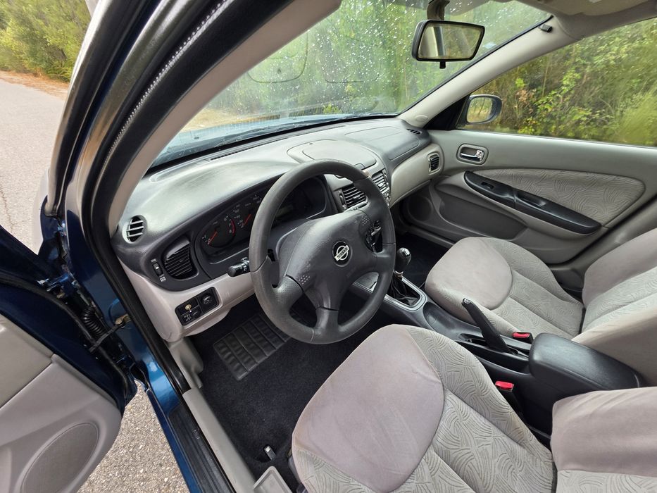 Nissan Almera 1.5 Gasolina | 2001 | 100.000 km