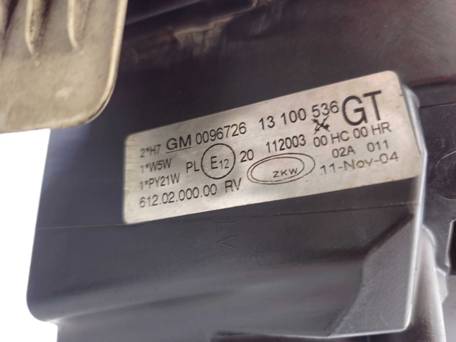 Opel Corsa C 00-09r Lampa Przód Przednia Europa EU