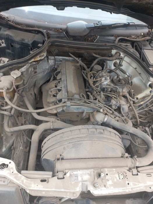 Мерседес Е 124й Кузов или частями