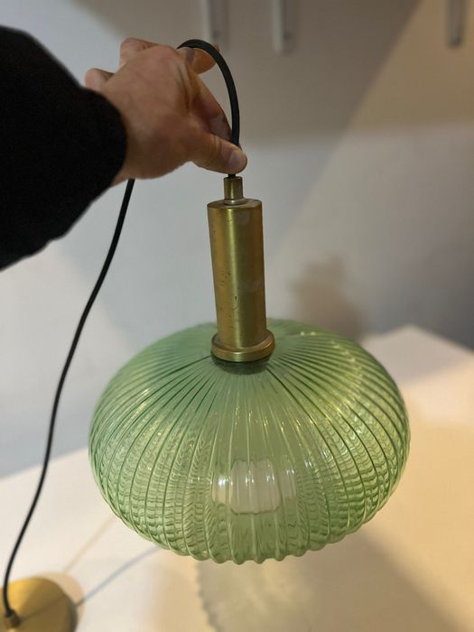 Conjunto de 3 luminárias.