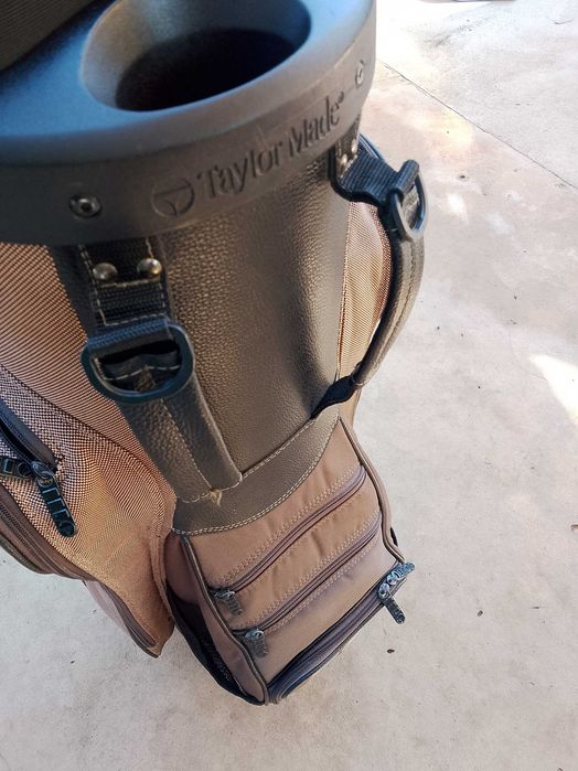 Saco golf taylormade em ótimo estado