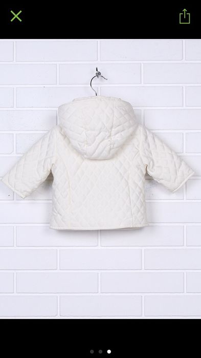 Продам красивую молочного цвета демисезонную курточку Tutto Picollo
