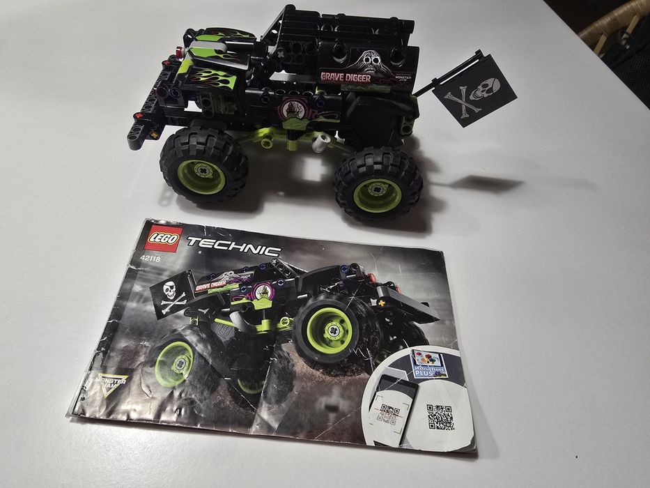 Lego Technic Monster Truck 42118