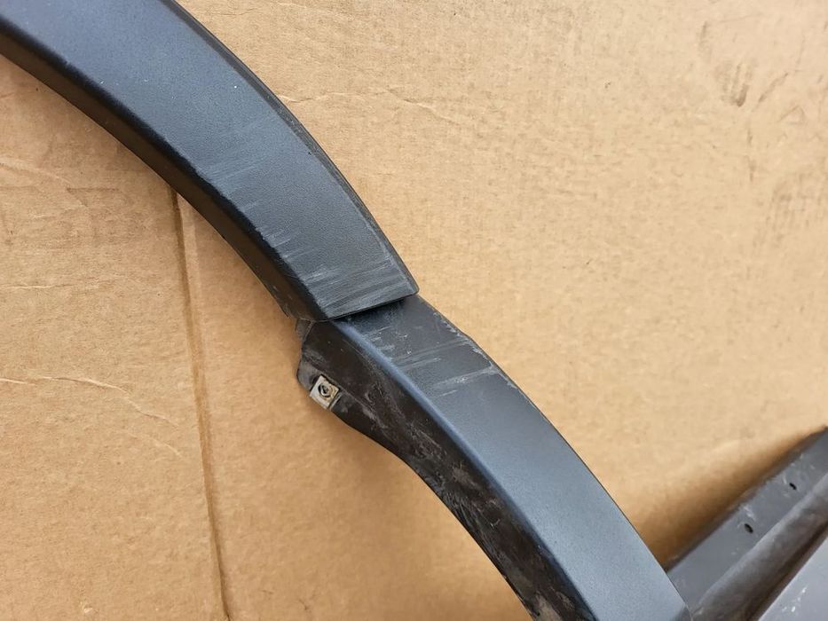 listwa blotnika prawy tyl opel mokka a x 95164756 95164507