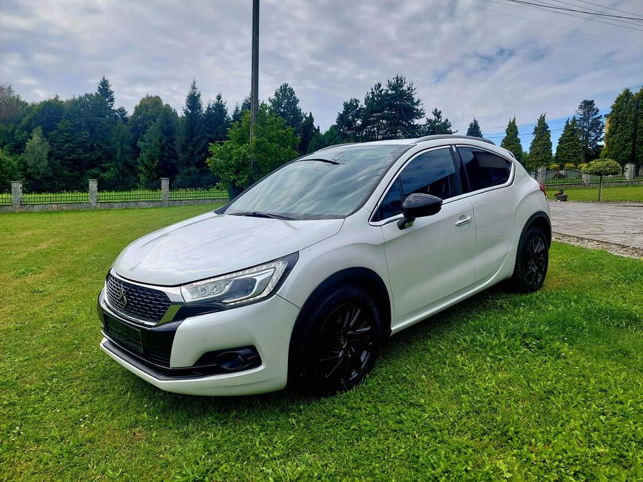 DS Automobiles DS 4