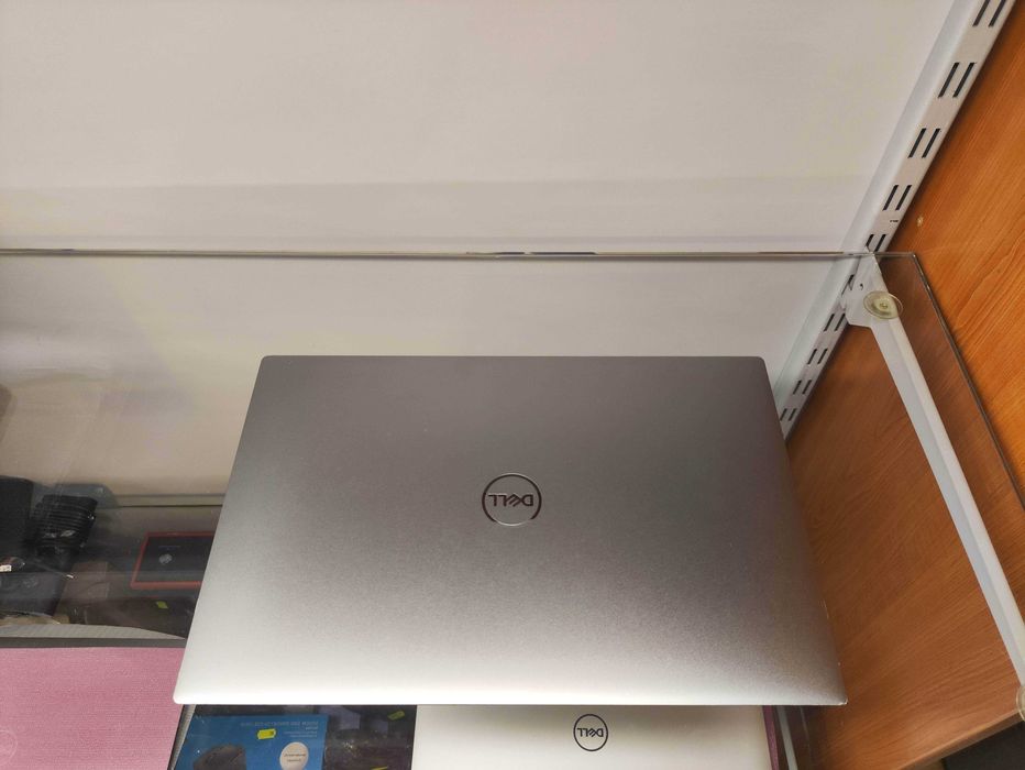 Dell Precision 5550 I7 32 GB RAM 1TB SSD 4K Dotyk W11P LapCenter.pl