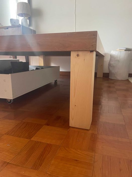 Cama de corpo e meio com colchão — 185 x 115 cm
