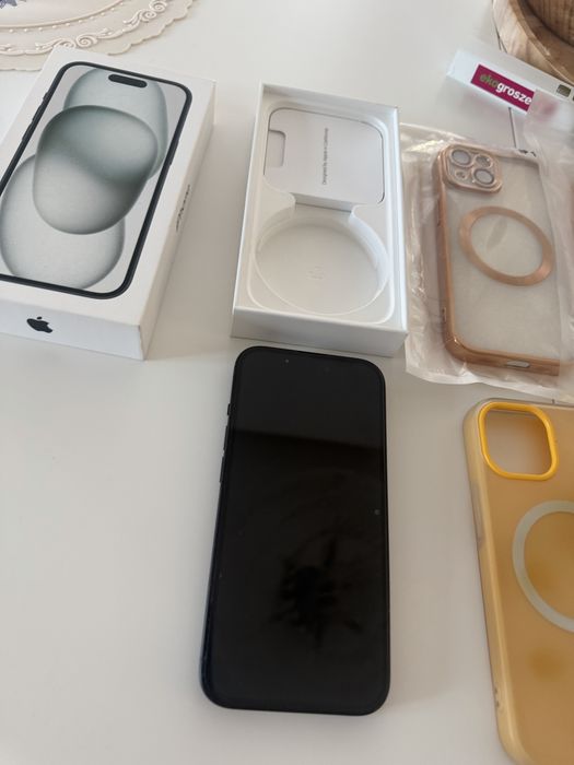 iPhone 15 256 GB bateria 100%  1 własciciel | 4x MagSafe GRATIS