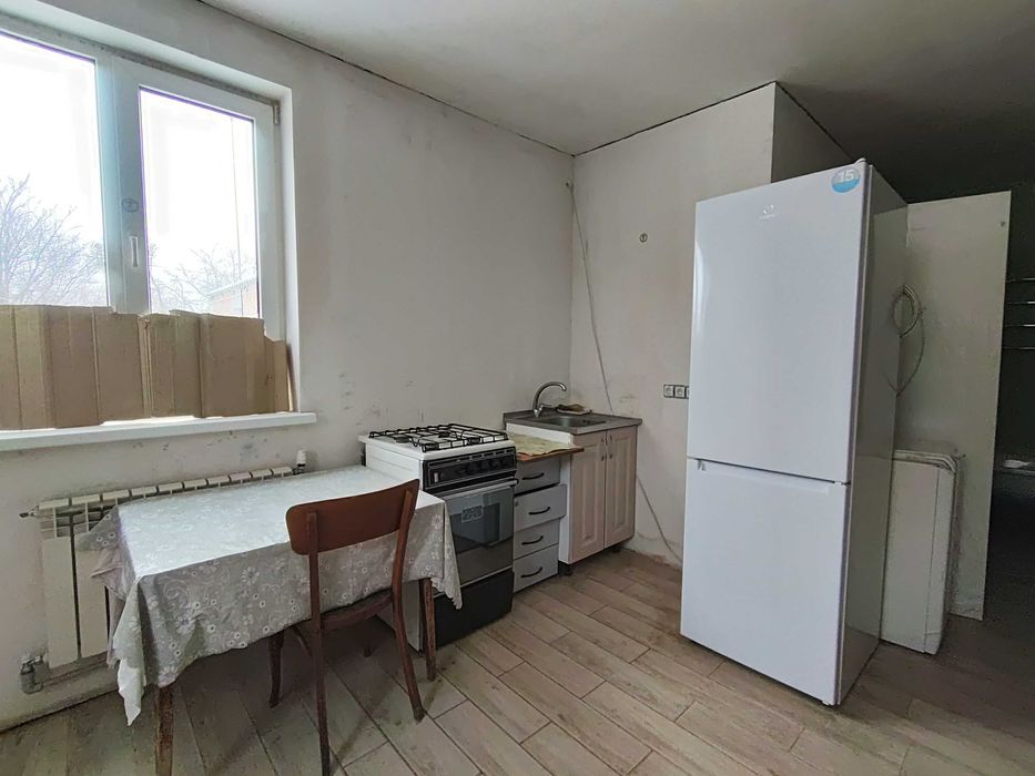 Частина будинку м. Буча, з дітьми ТАК, з тваринами ТАК, є газ, вільно