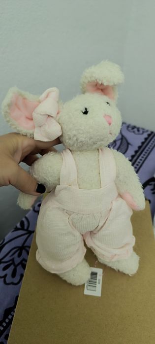 Boneco peluche criança , usado. Posso enviar medidas