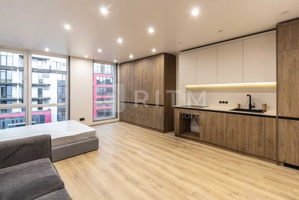 Продаж 1-кімнатної квартири з дизайнерським ремонтом у ЖК Manhattan UP