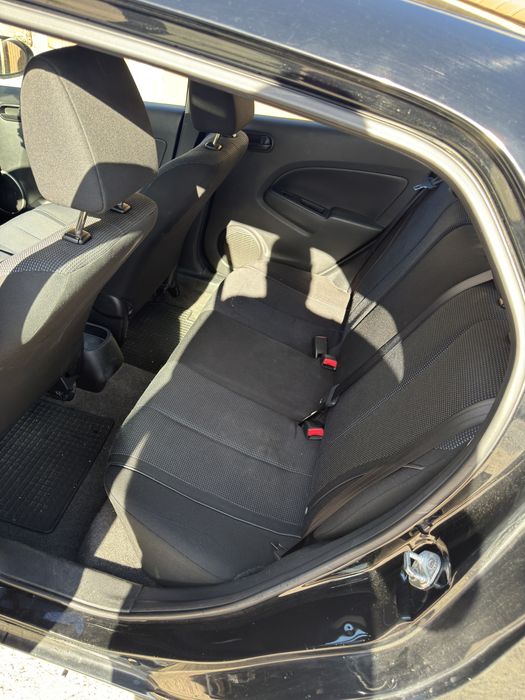 Mazda 2 Hatchback 2008 Aceito Retomas