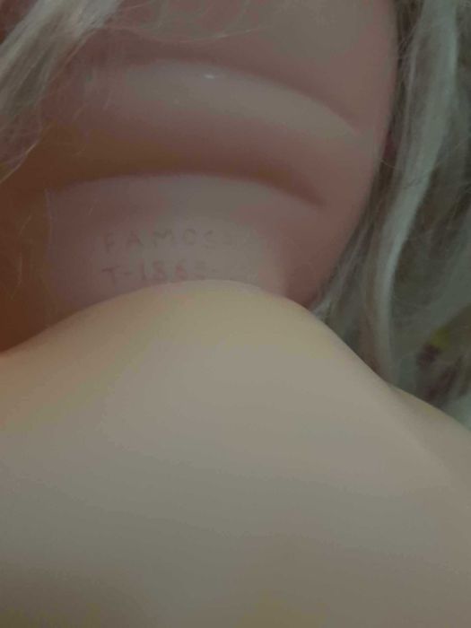 Boneca Nenuco da Famosa