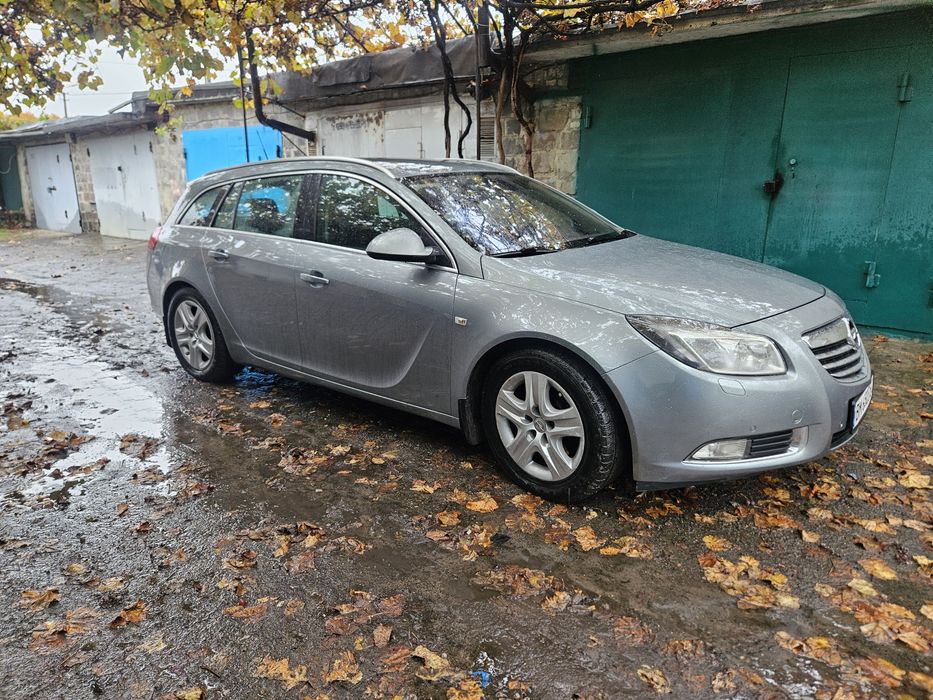 Автомобиль опель