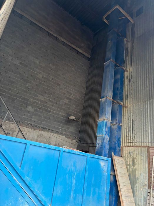 Węzeł betoniarski Stetter 0,75 m + silos 200 ton oraz podajnik kubełkowy