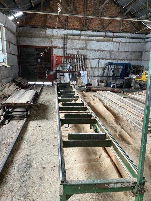 Деревообробне господарство в 50 км від Києва