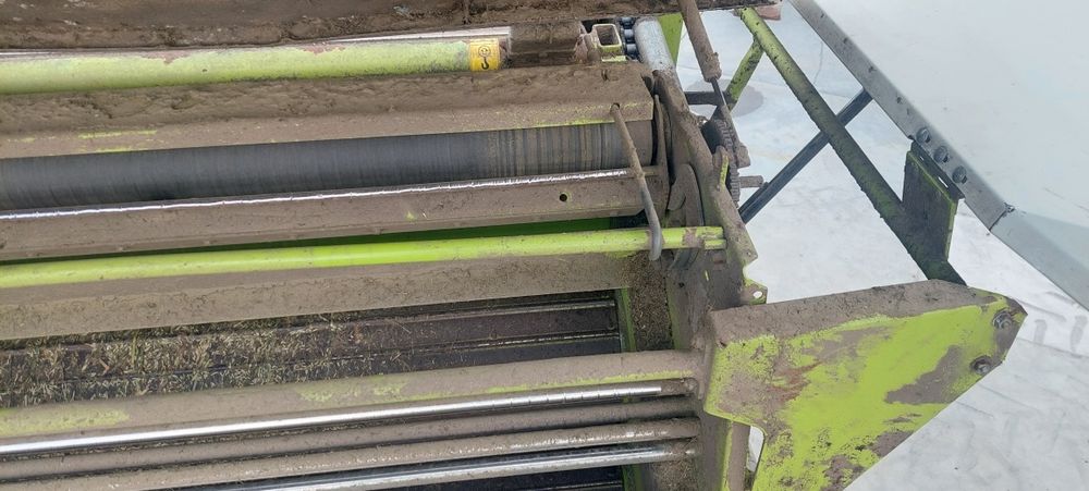 Sprzedam aparat do siatki claas rollant 250 255 I inne