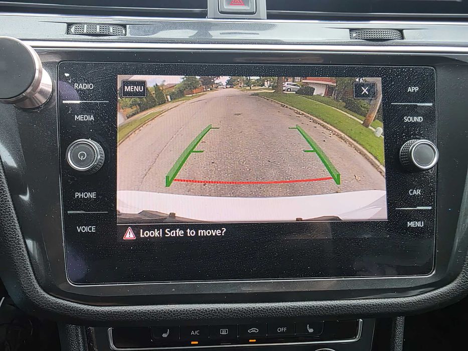 Volkswagen Tiguan      2019