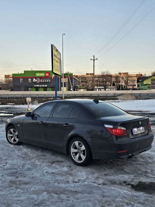 BMW E60 2.5 2003
