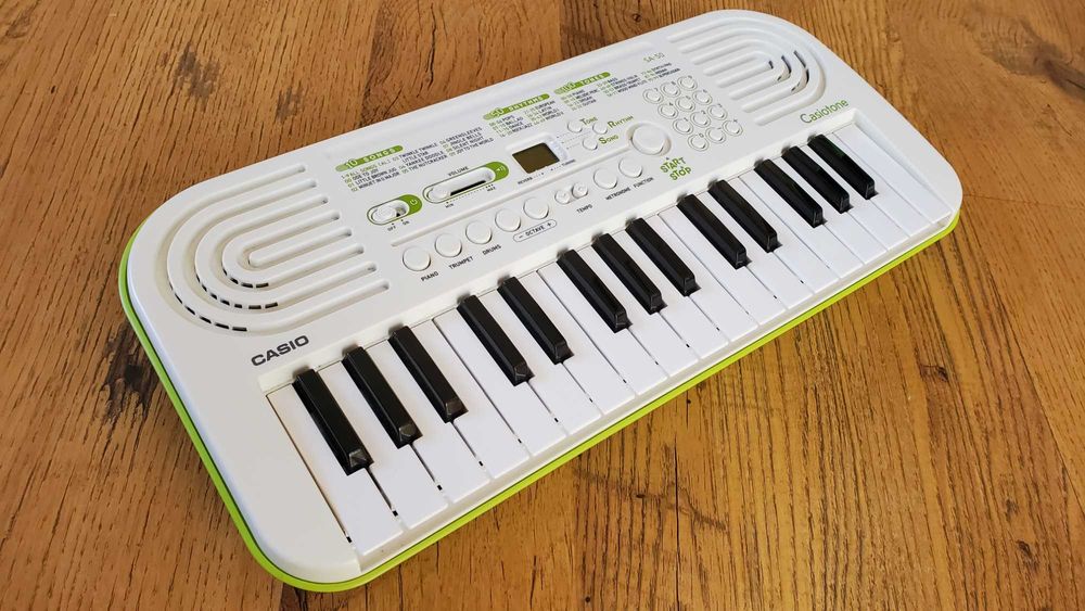 Синтезатор Casio SA-50 стан нового