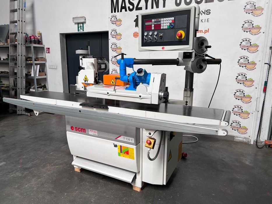 Frezarka dolnowrzecionowa SCM T130E