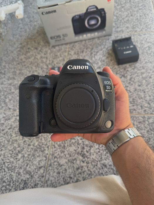 Canon EOS 5D Mark IV