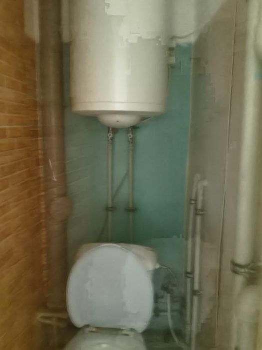 Здам  3 квартиру на10 пов.16 пов. 4000гр